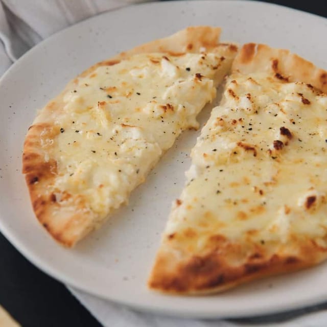Cheese Flat Bread Pizza.