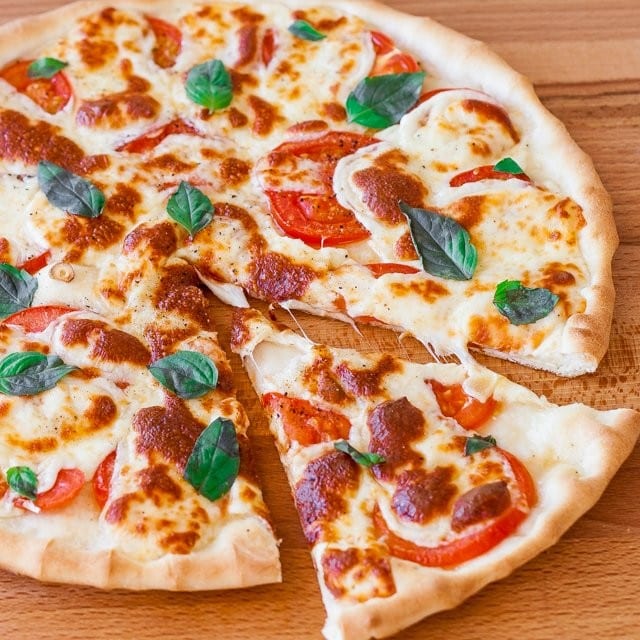 Margherita Pizza.