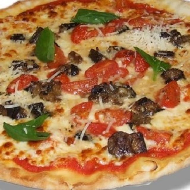 Mediterranean Pizza.