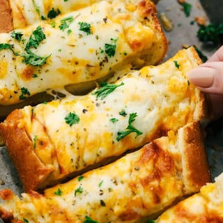 Garlic Bread with Cheese